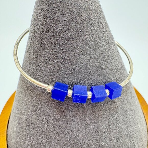 Sterling Silver 925 Child's Size Blue Cube Stone & Silver Tubing Bracelet 5" L - Picture 3 of 15